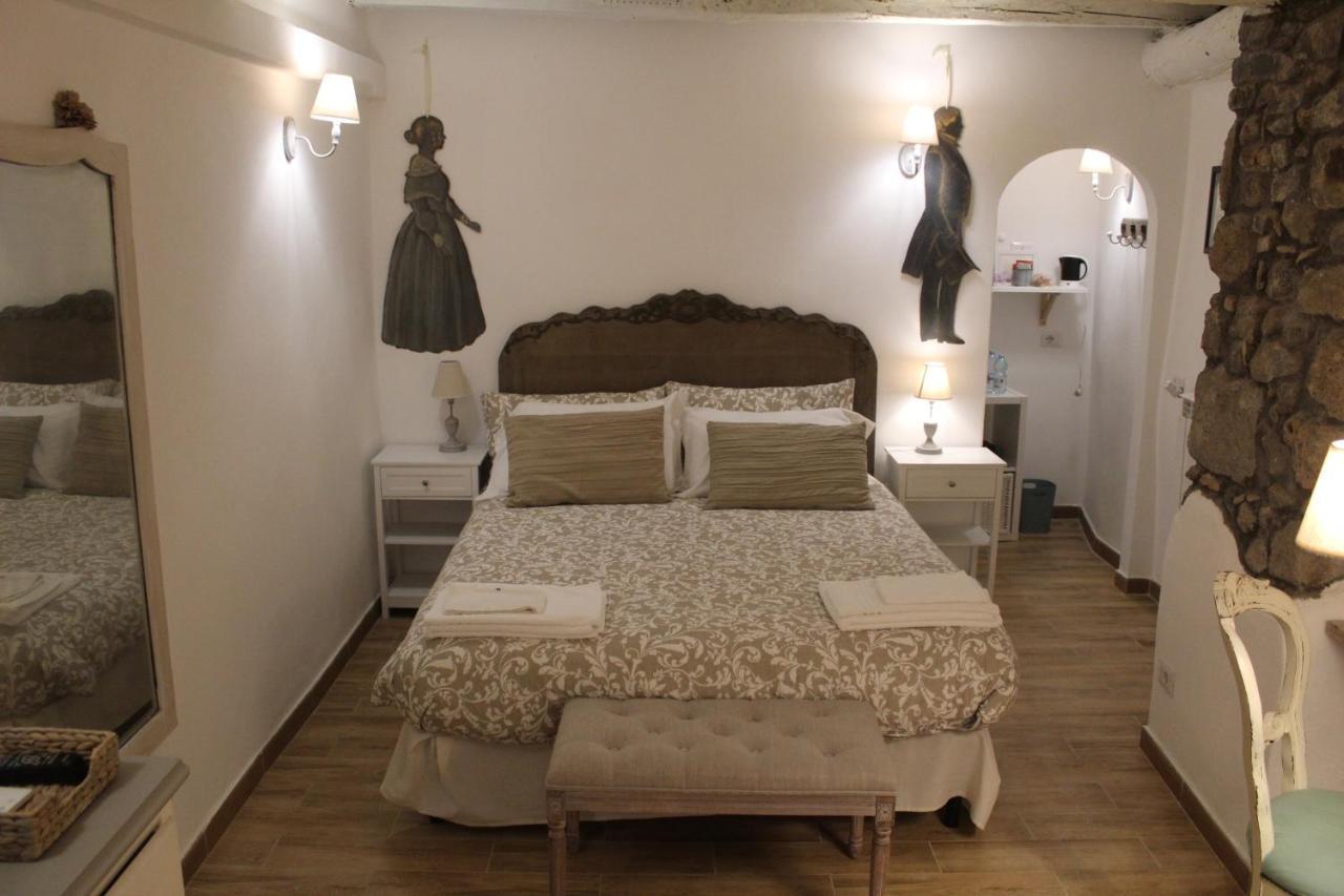 Livia'S Charming Room Trevignano Romano Buitenkant foto